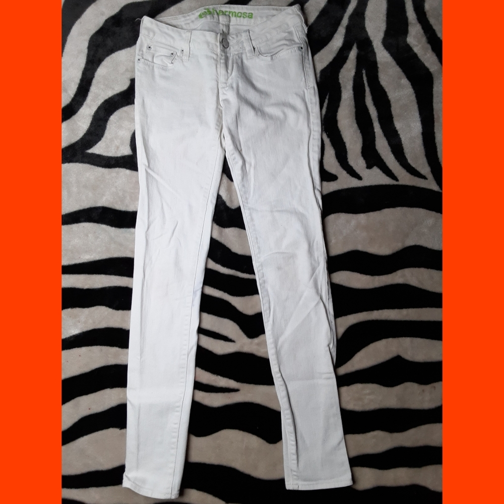 White Skinny Jean's Bullhead